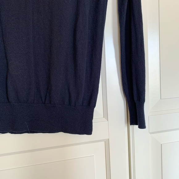 J. Crew Navy Blue V-neck Sweater XXS - Picture 4 of 5
